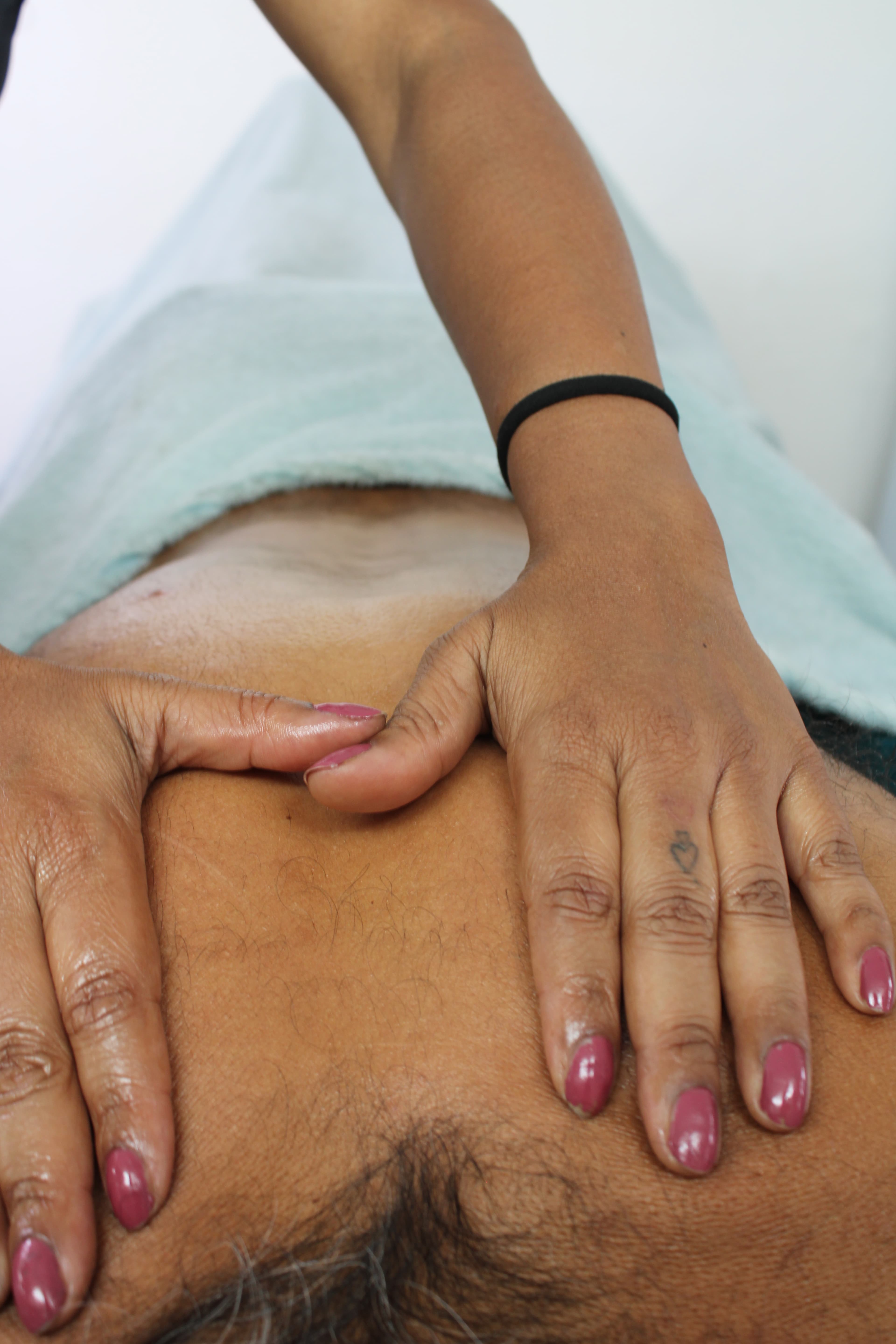 Cataleya Beauty & Spa — Masaje1